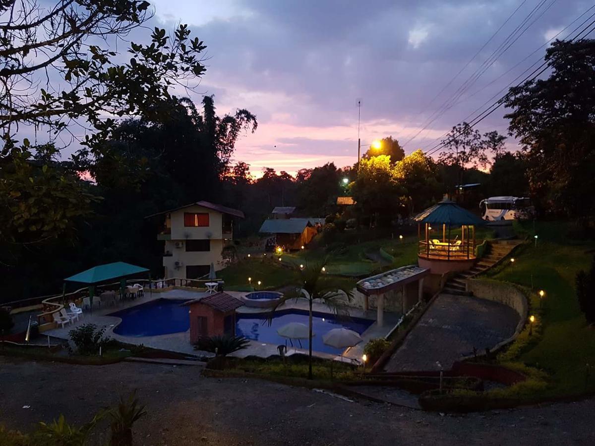 Hostería Kasadasa Santo Domingo de los Colorados Bagian luar foto